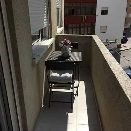 Alloggio in famiglia Cozy At Lisbon South Bay Amora